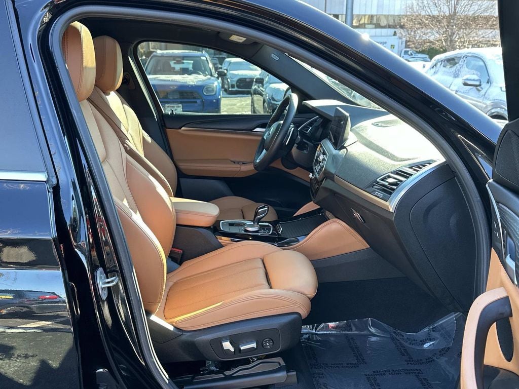 2024 BMW X4 xDrive30i AWD