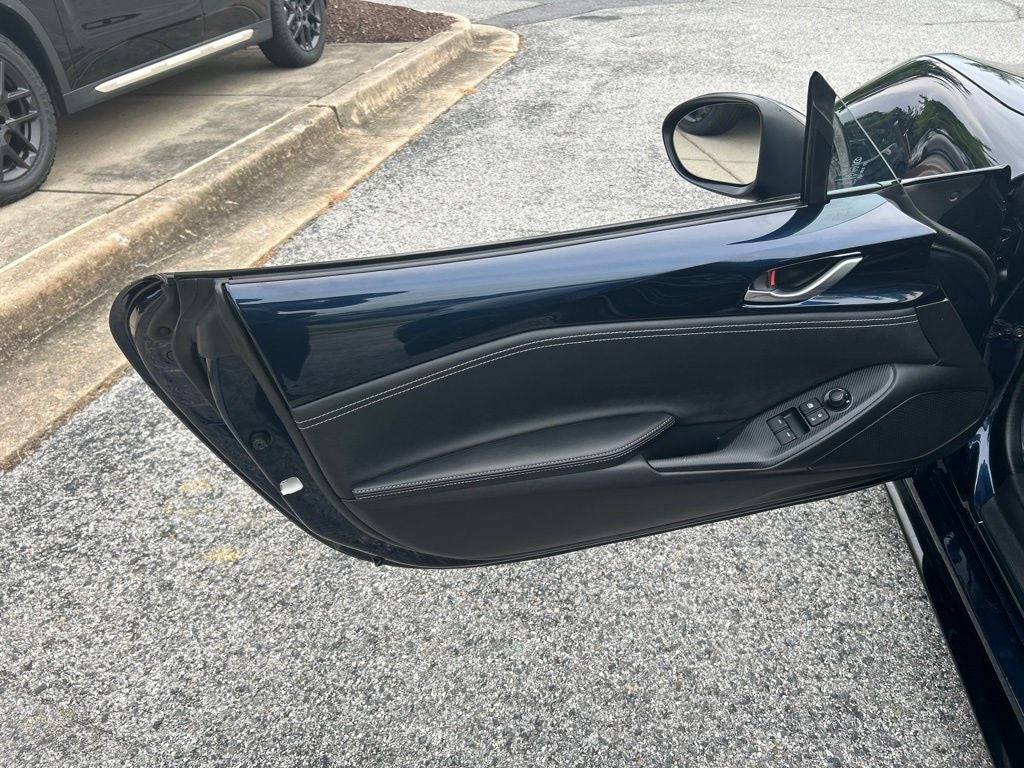 2025 Mazda Mazda MX-5 Miata Club Convertible