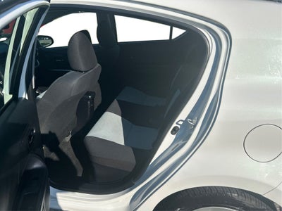 2016 Toyota Prius c Two