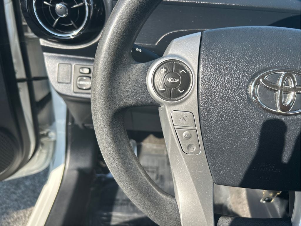 2016 Toyota Prius c Two