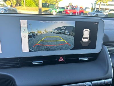 2024 Hyundai IONIQ 5 SE Standard Range