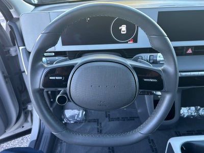 2024 Hyundai IONIQ 5 SE Standard Range