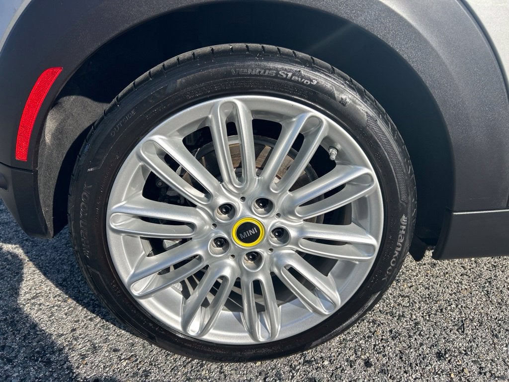 2024 MINI Cooper SE Electric Signature