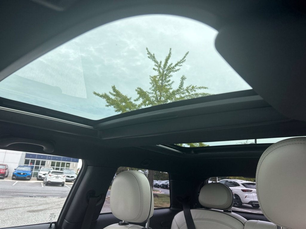 2022 MINI Cooper SE Electric Iconic Hardtop 2 Door