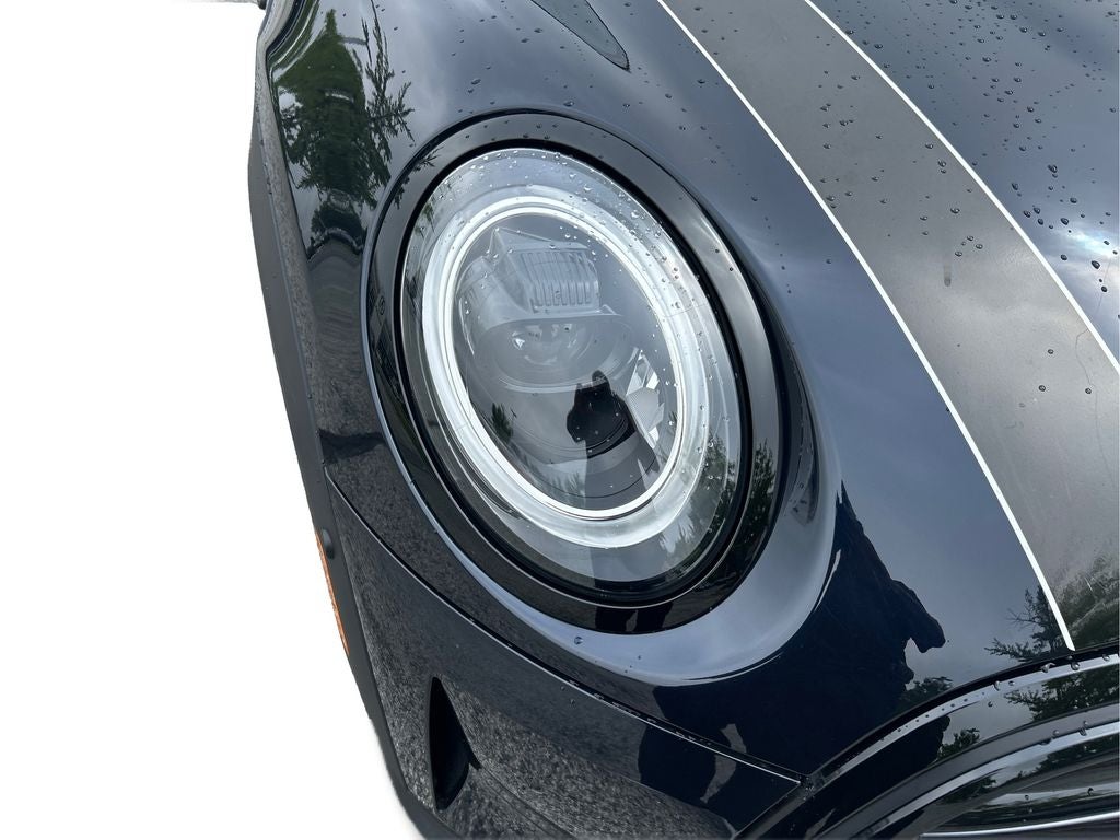 2024 MINI Cooper SE Electric Iconic