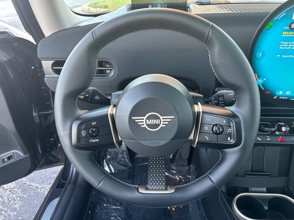 2025 MINI Cooper Signature Plus Hardtop 2 Door