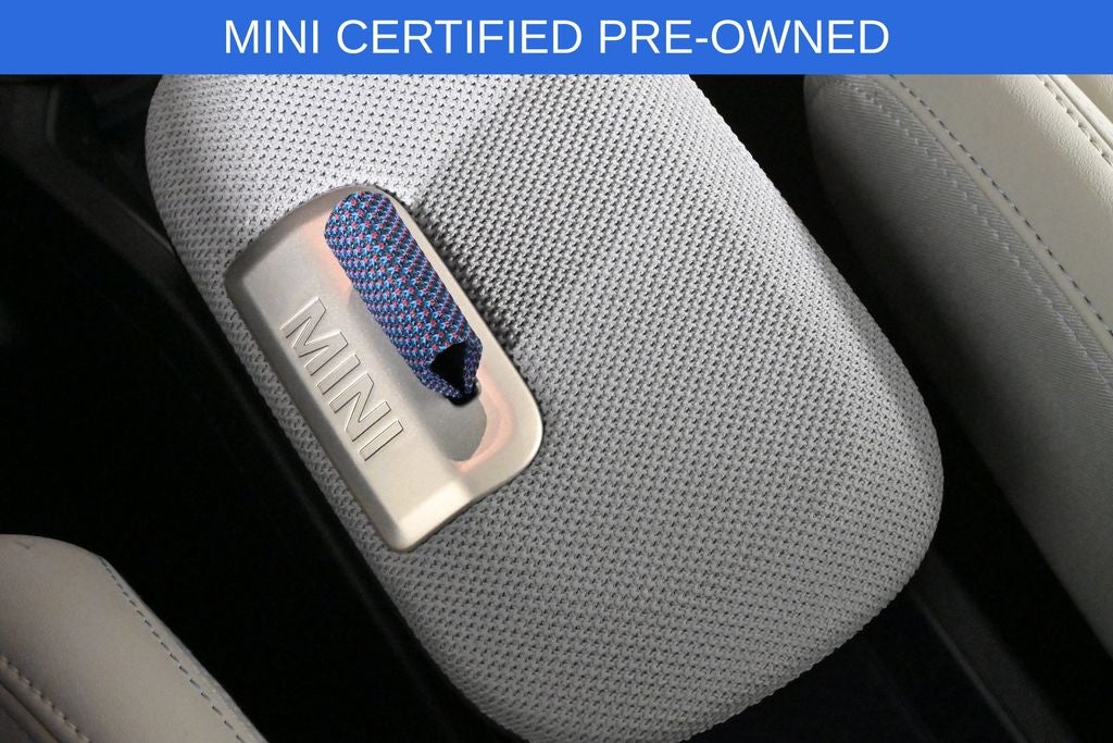 2025 MINI 2 Door Cooper Iconic