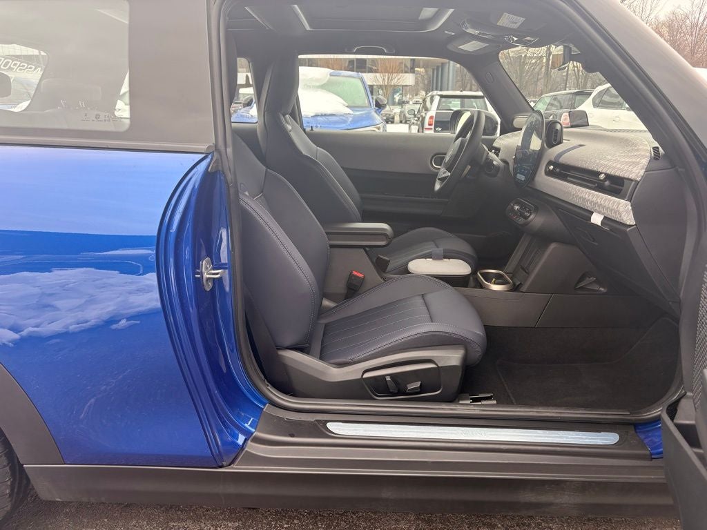 2025 MINI Cooper S Iconic Hardtop 2 Door