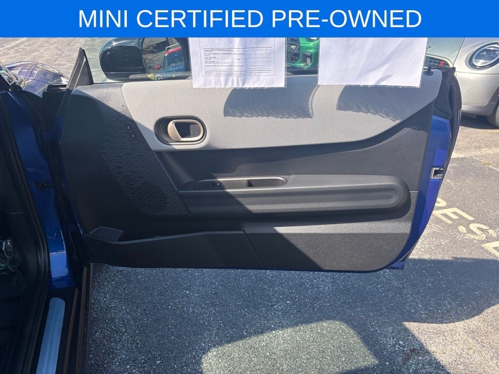 2025 MINI Cooper S Iconic Hardtop 2 Door