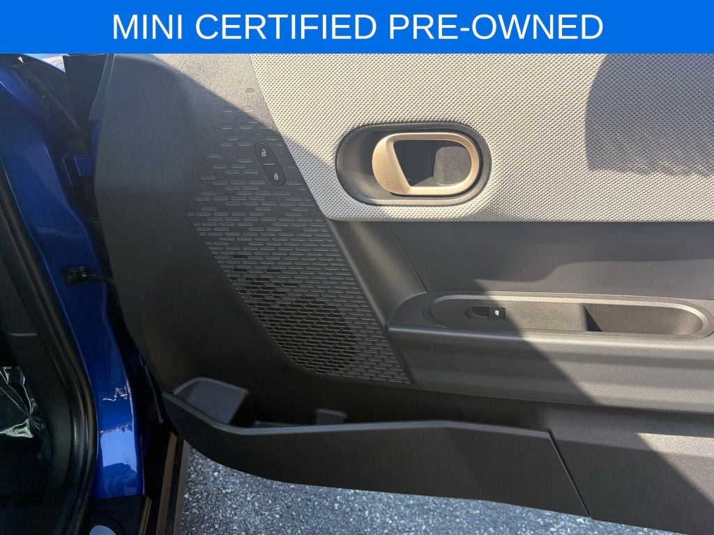 2025 MINI Cooper S Iconic Hardtop 2 Door