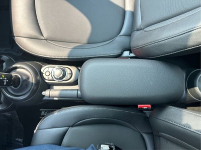 2024 MINI Cooper Signature 4 Door