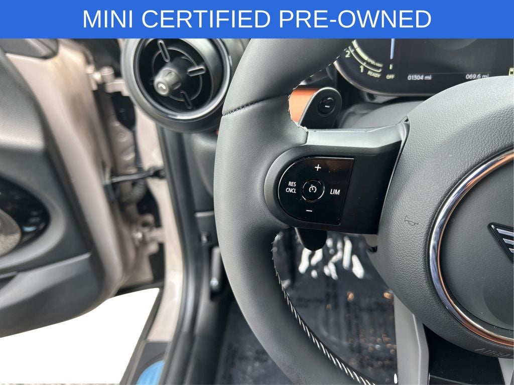 2024 MINI Cooper S Iconic
