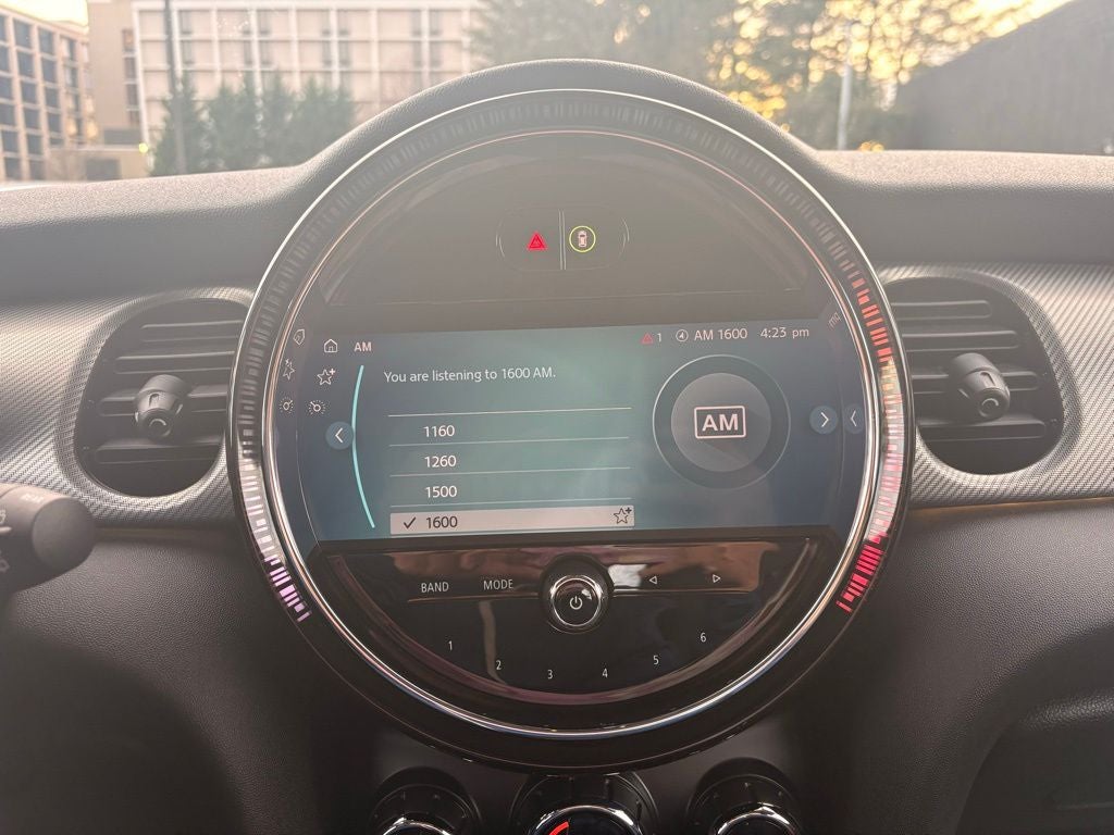 2023 MINI Cooper S Signature Hardtop 4 Door