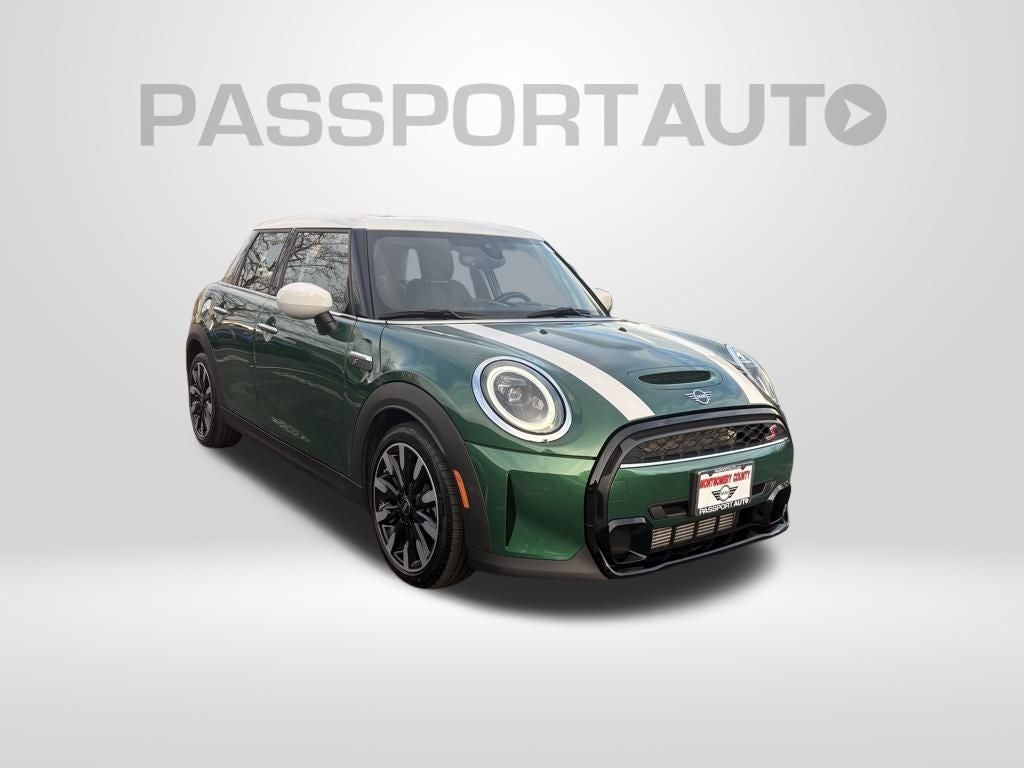 2023 MINI Cooper S Signature Hardtop 4 Door