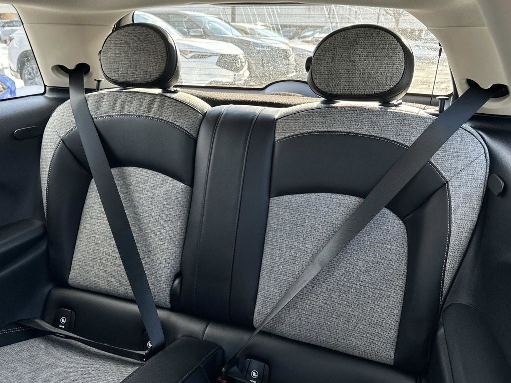 2021 MINI Cooper SE Electric Signature Plus Hardtop 2 Door