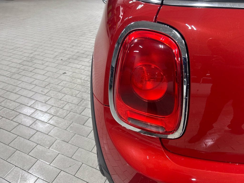 2017 MINI Cooper Base Hardtop 2 Door