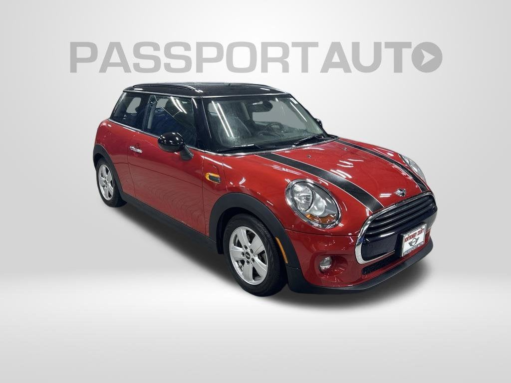 2017 MINI Cooper Base Hardtop 2 Door