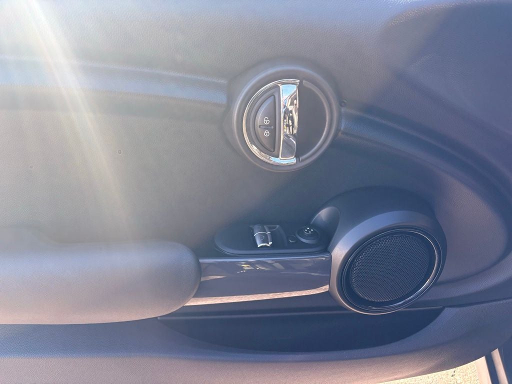 2018 MINI Oxford Edition 