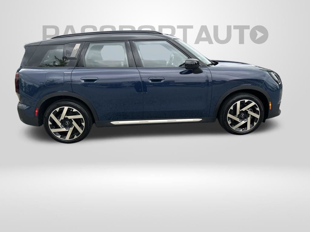 2025 MINI Cooper Countryman Signature Plus SE ALL4