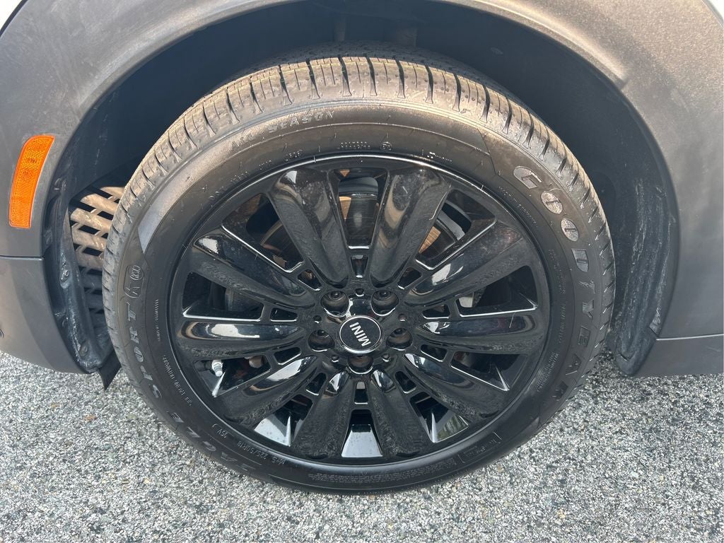 2019 MINI Cooper S E Countryman Signature