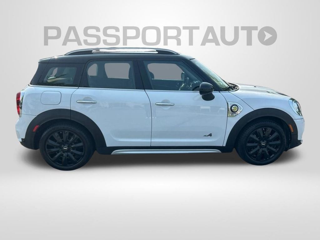 2019 MINI Cooper S E Countryman Signature