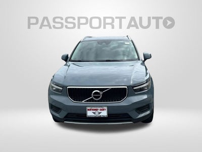 2020 Volvo XC40 Momentum AWD