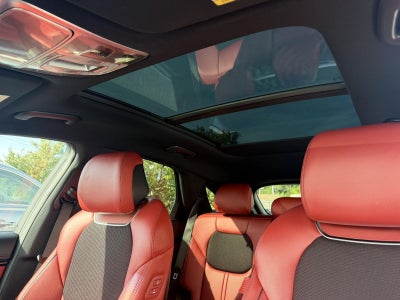 2024 Genesis GV70 2.5T