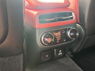 2024 Genesis GV70 2.5T