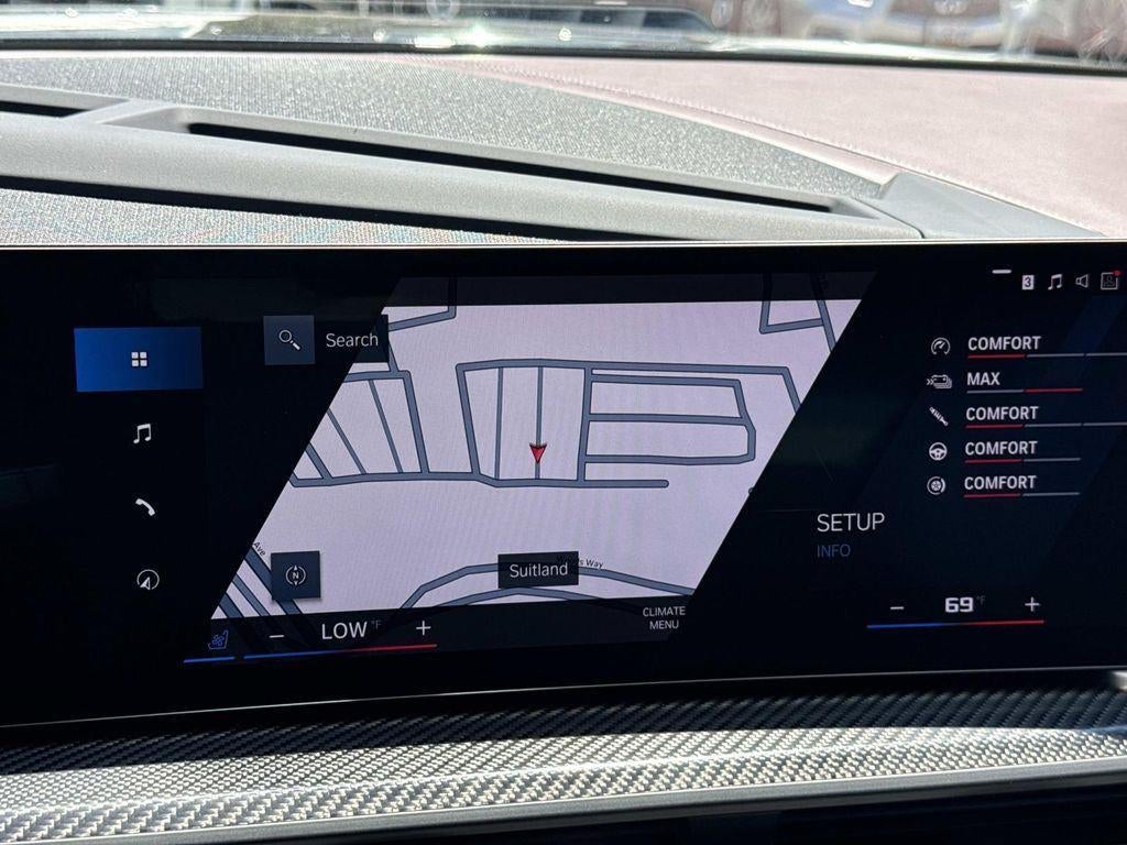 2023 BMW XM Base