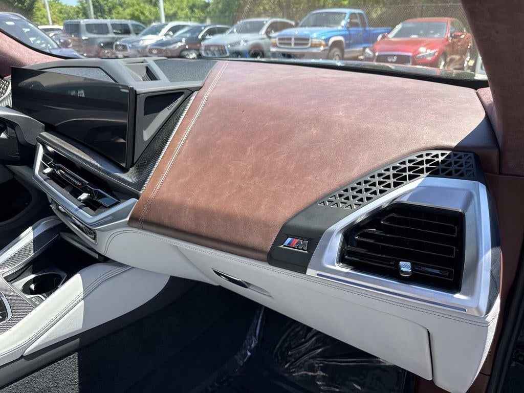 2023 BMW XM Base