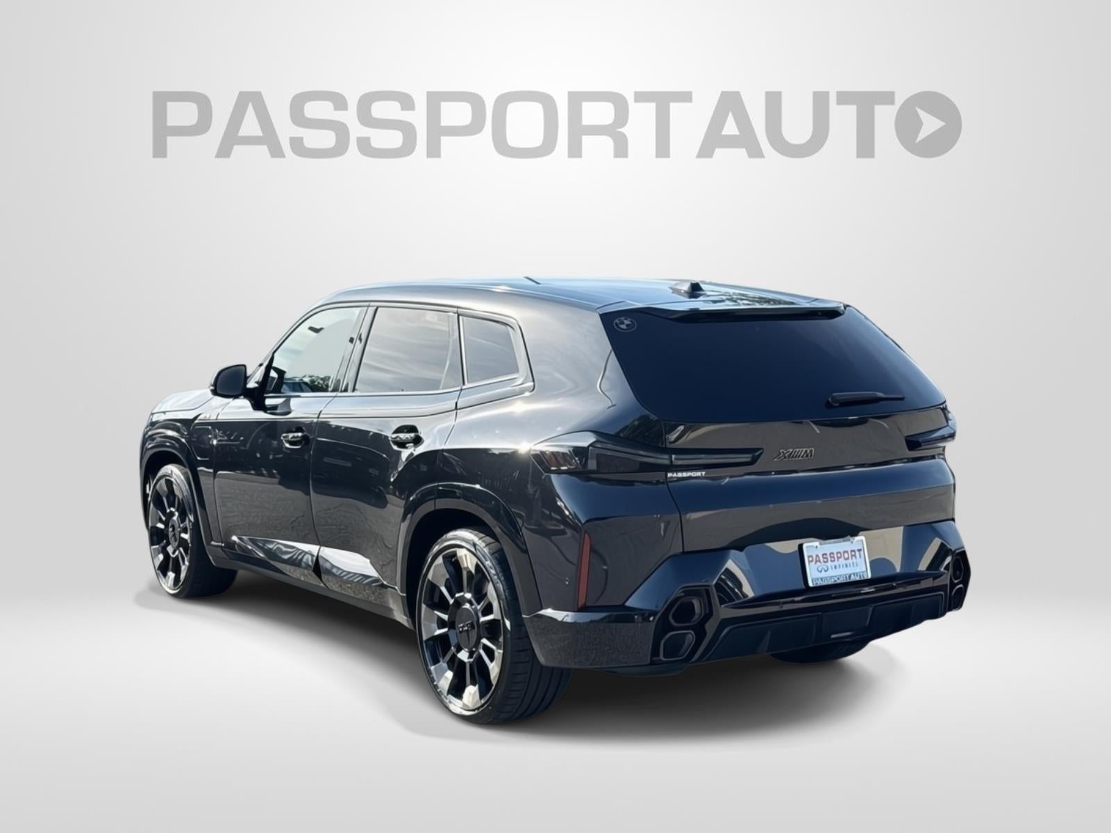 2023 BMW XM Base