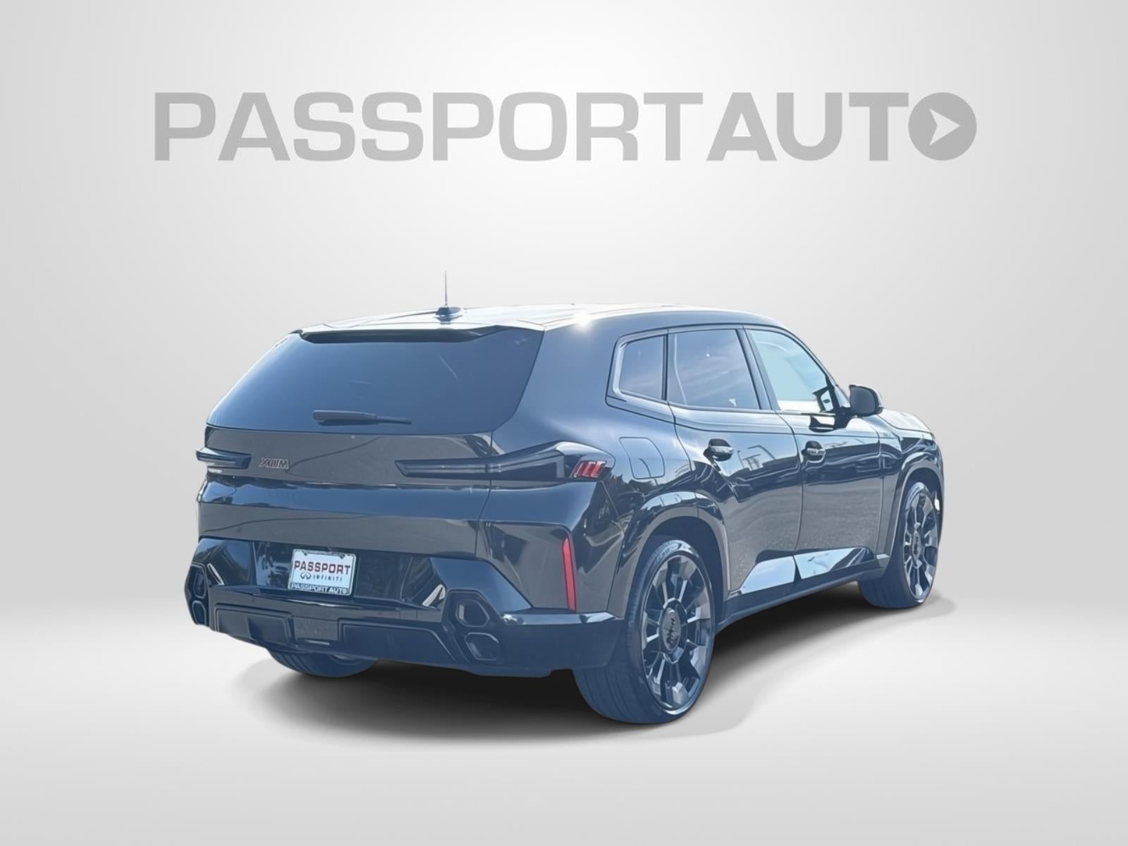 2023 BMW XM Base