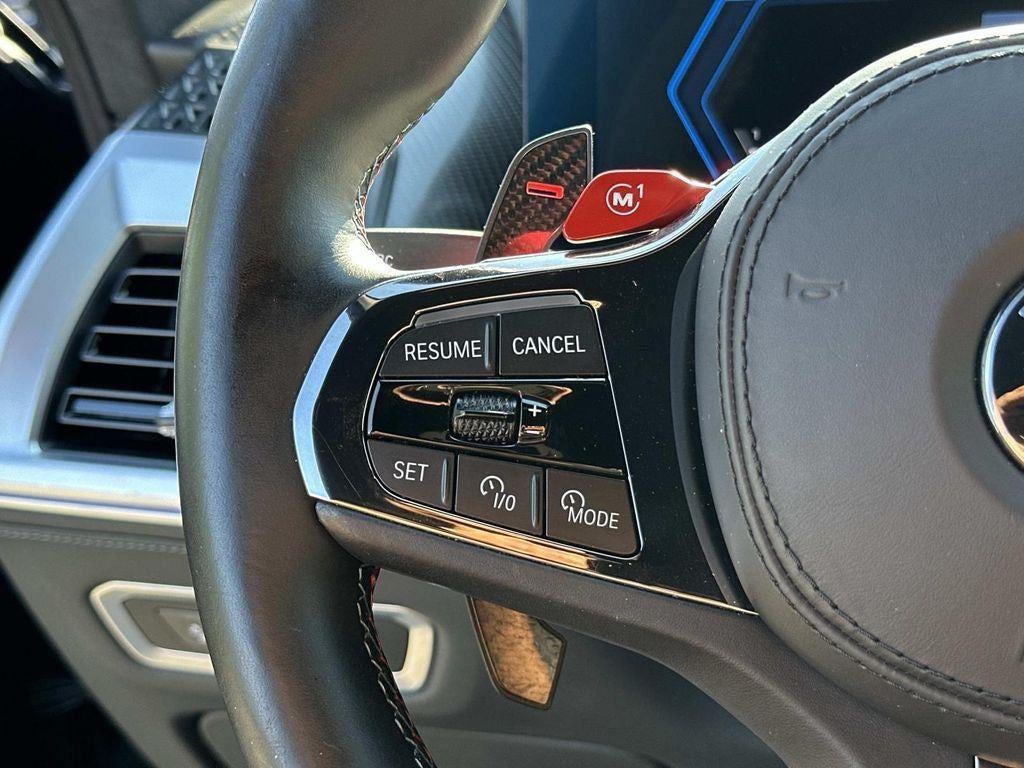 2025 BMW XM Base