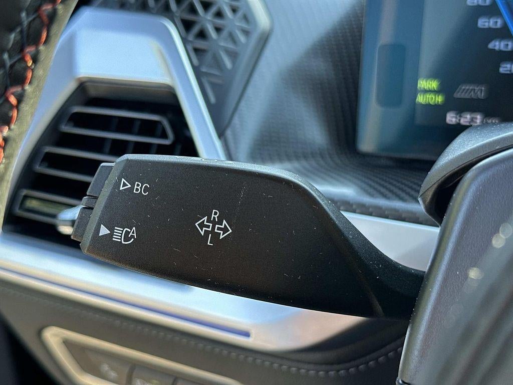 2025 BMW XM Base