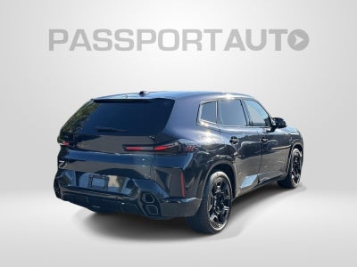 2025 BMW XM Base