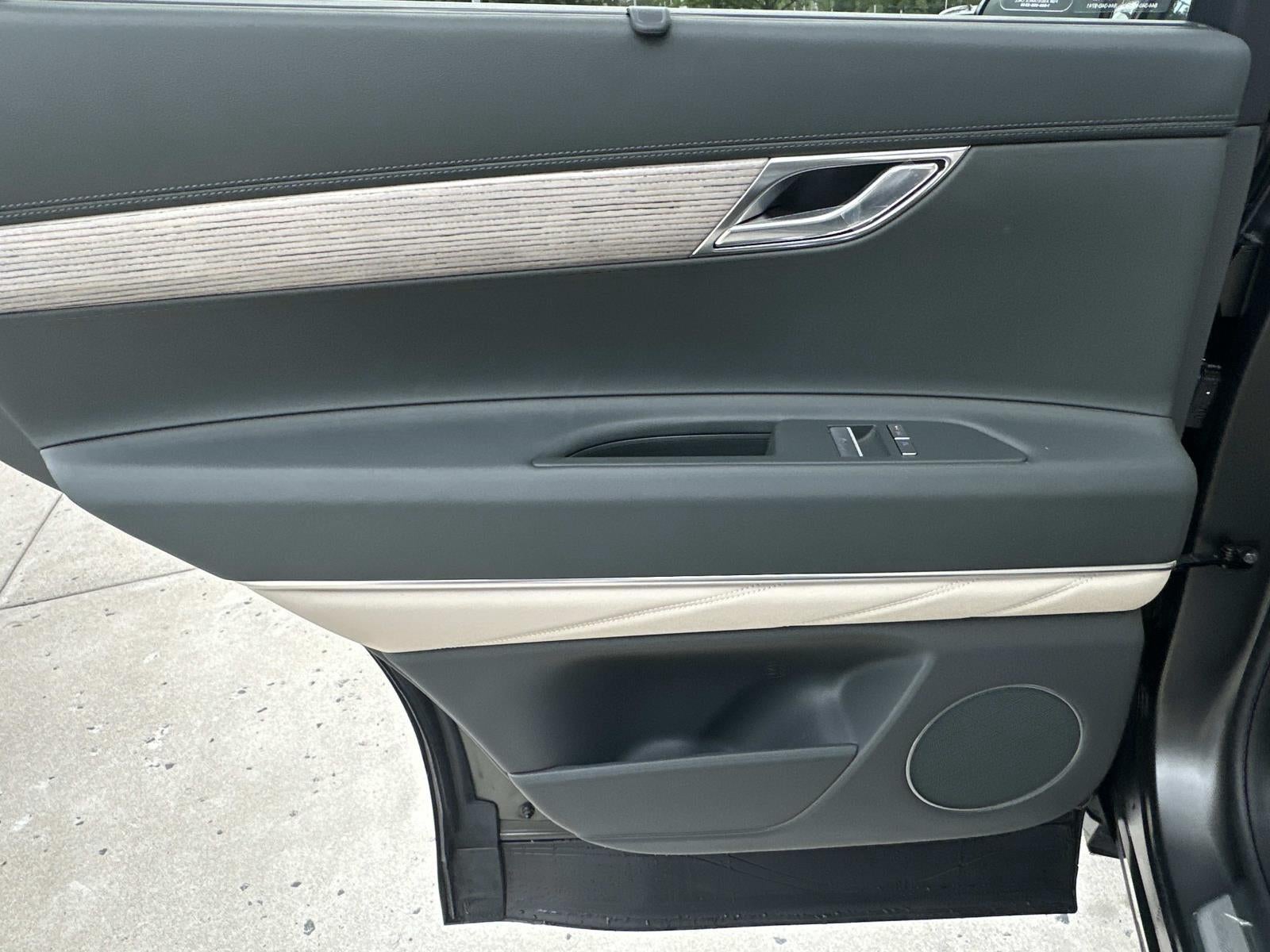 2025 Genesis Gv80 2.5T Select