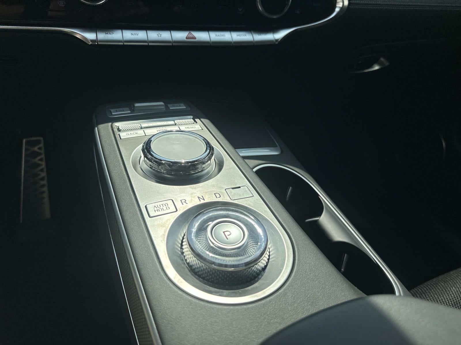 2025 Genesis GV70 2.5T