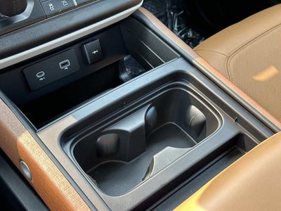2023 Land Rover Defender First Edition