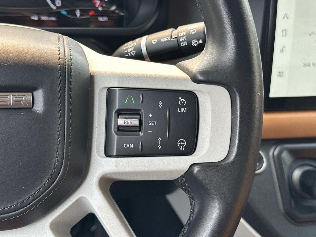 2023 Land Rover Defender First Edition