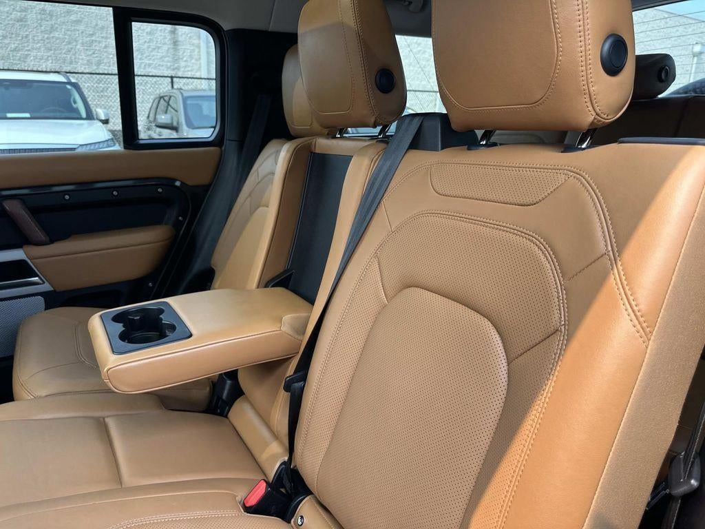 2023 Land Rover Defender First Edition