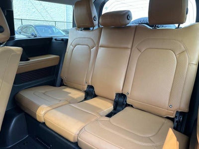 2023 Land Rover Defender First Edition