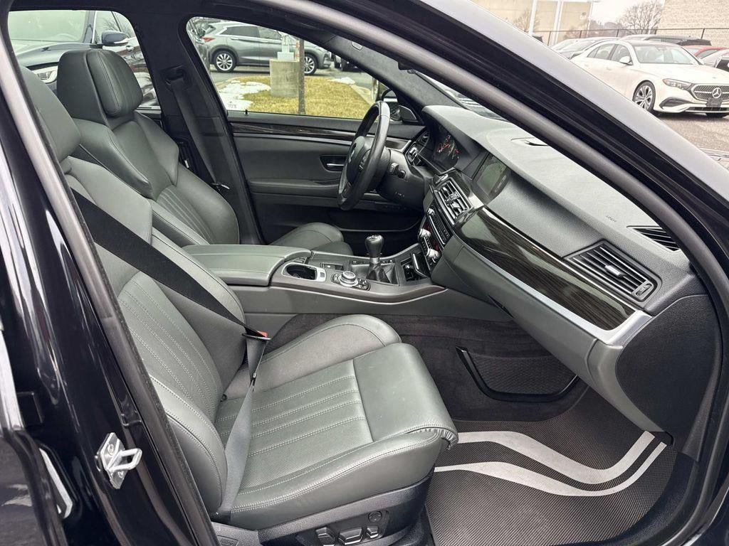 2013 BMW M5 Base