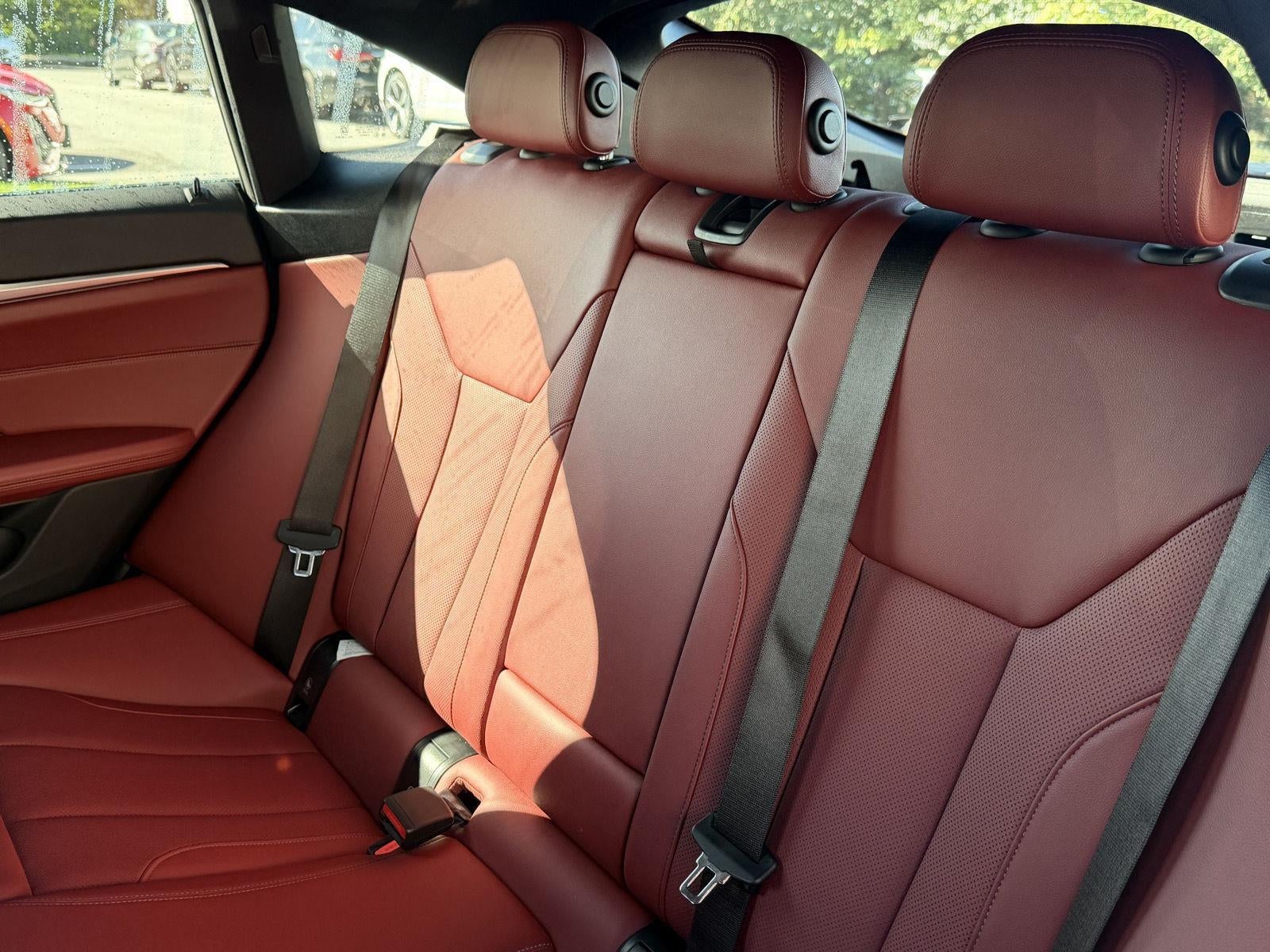 2025 BMW i4 eDrive40
