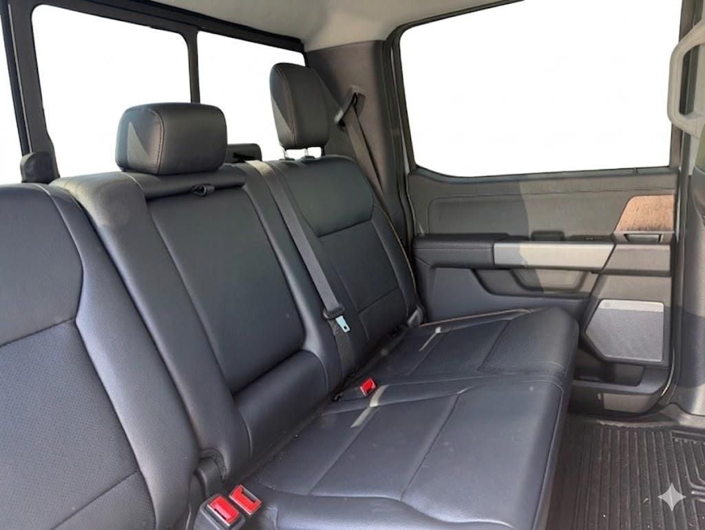 2026 Ford F-450SD Lariat DRW