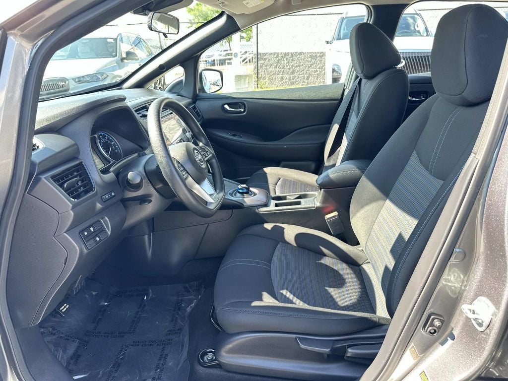 2023 Nissan Leaf S