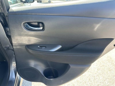 2023 Nissan Leaf S