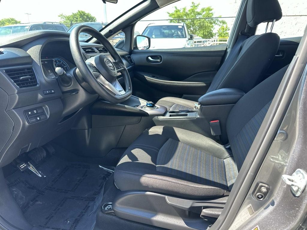 2023 Nissan Leaf S