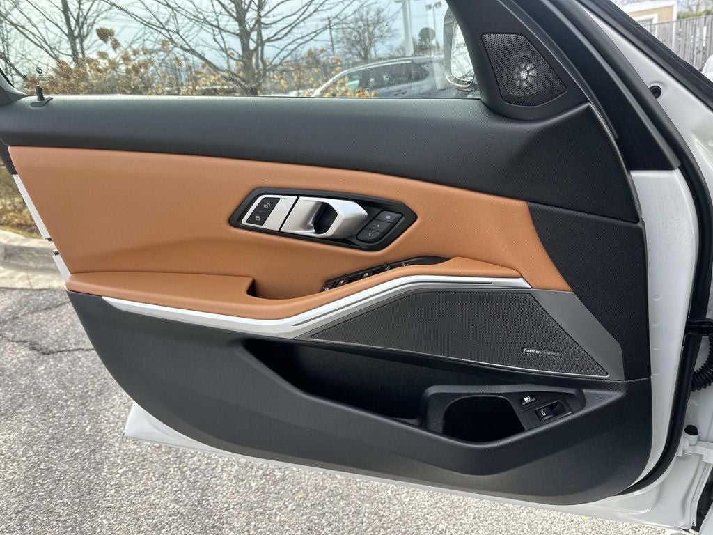 2023 BMW 3 Series 330e xDrive