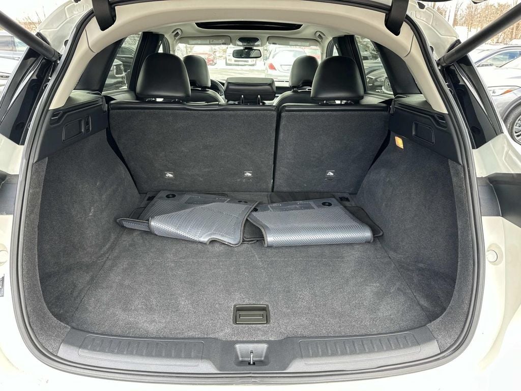 2021 INFINITI QX50 LUXE