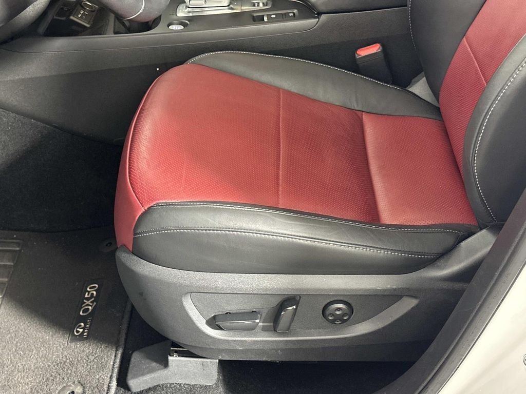 2025 INFINITI QX50 SPORT
